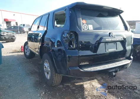 2023 Toyota 4Runner Sr5 z USA, uszkodzony, nr VIN JTEMU5JR1P6125611